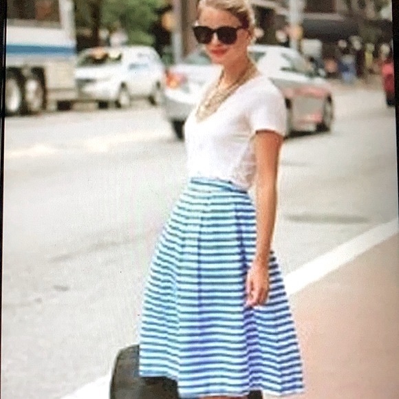 NWT PURE SUGAR Jacquard Flare Striped Skirt Size S - Picture 1 of 5